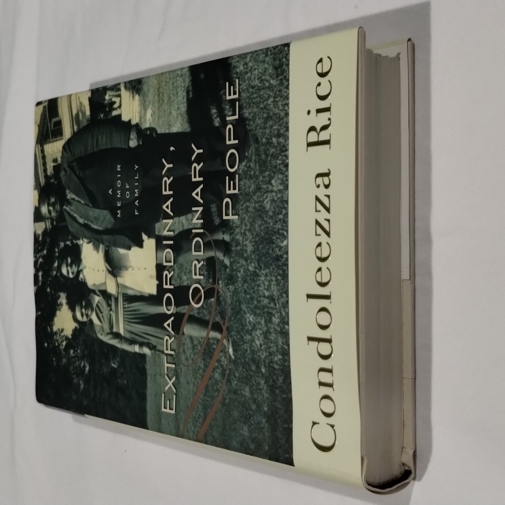 Extraordinary, Ordinary People: A Memoir of Family - Condoleezza Rice - Picture 5 of 5